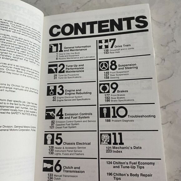 Chilton's Chevy S-10 GMC S-15 Pick-Ups 1982-85 Repair & Tune-Up Manual Guide - Picture 6 of 10